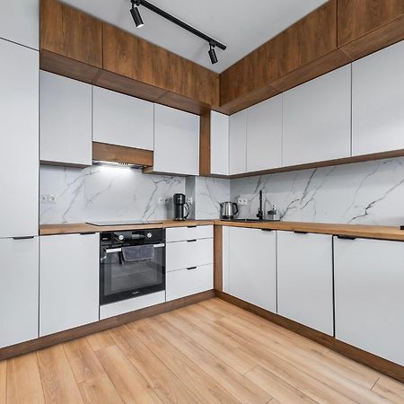 Rentplanet - Apartament Miedzynarodowa ワルシャワ エクステリア 写真