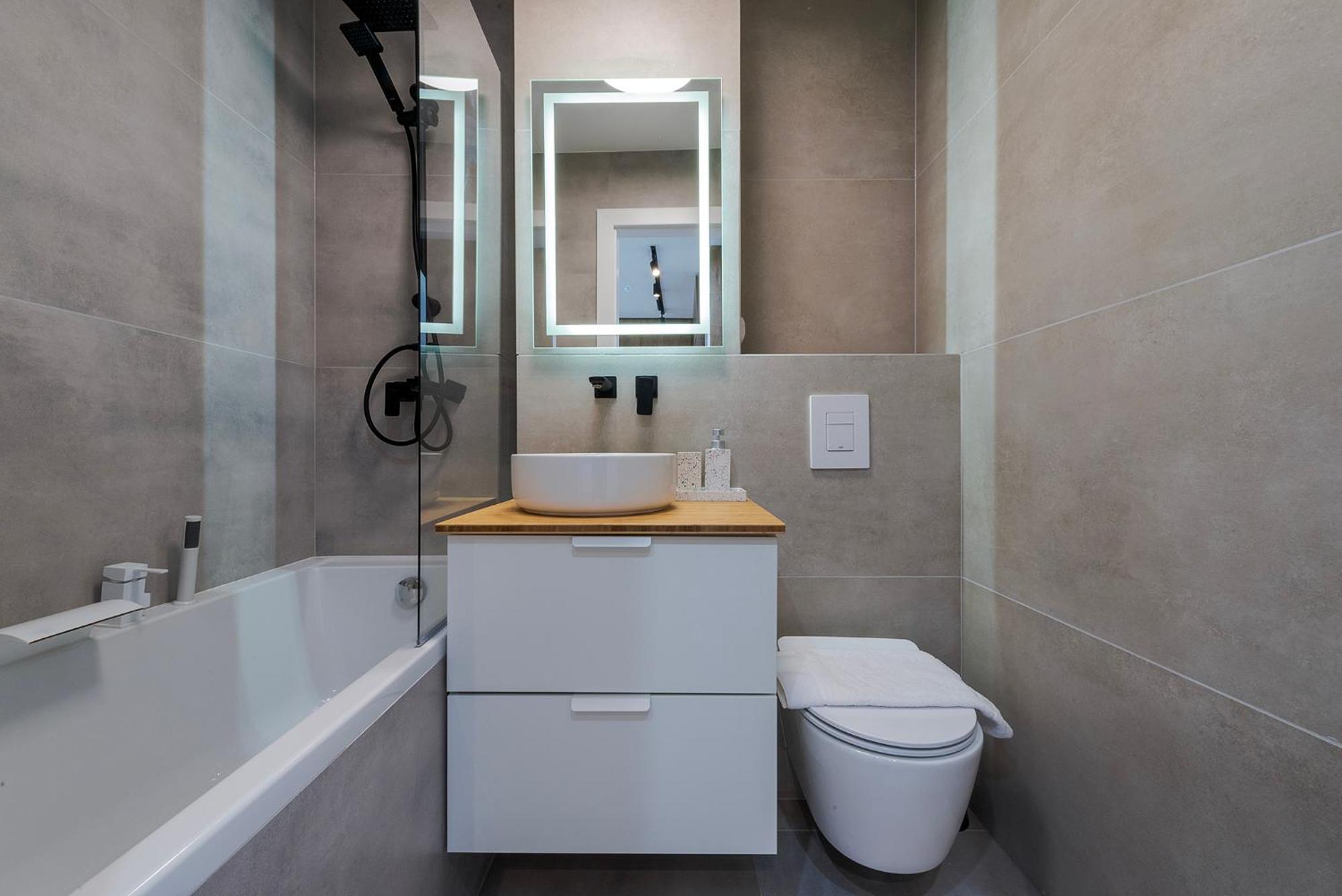 Rentplanet - Apartament Miedzynarodowa ワルシャワ エクステリア 写真